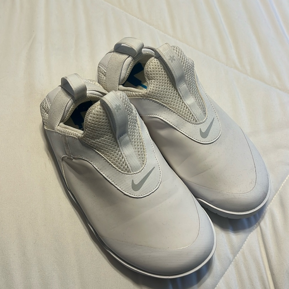 NIKE AIR ZOOM PULSE WHITE NURSE DOCTOR MEDICAL SHOES